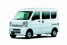 三菱自動車が一部改良して発売した軽商用車「ミニキャブ バン」（写真提供：三菱自動車）