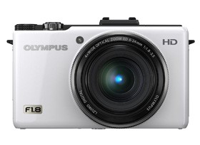 「OLYMPUS XZ-1」のホワイト