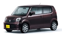 発売後20日間で受注が1万台を超えた日産自動車の軽自動車「モコ」（アーバンブラウン ）