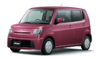 スズキが10日発売した軽自動車「MRワゴン X アイドリングストップ」