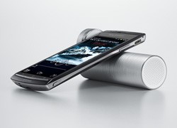 ソニー・エリクソンのスマートフォン「Xperia」専用のスピーカースタンド「MS430」