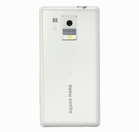 ドコモのスマートフォン「AQUOS PHONE f SH-13C」(NTTドコモ提供)。NTTドコモは16日、2011年夏モデルとなる24種類の新製品を発表した。
