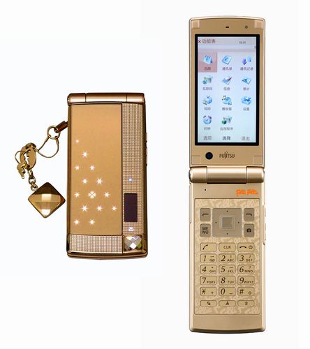 富士通の中国市場向け携帯電話「F-022」
