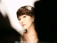 韓国SBSの新ドラマ「女人の香り」で、2年ぶりにドラマにカムバックする女優キム・ソナ。