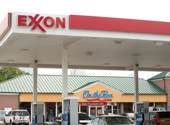 米セブンイレブンが取得する予定のエクソンのコンビニ「オン・ザ・ラン」店舗。同社ニュースリリースより。