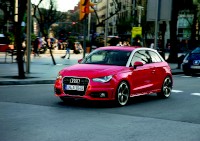 アウディジャパンがなでしこジャパンに無償リース提供する「Audi A1」