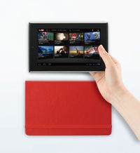 シャープ製タブレット「GALAPAGOS（A01SH）」（写真：シャープ　提供）
