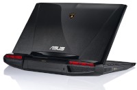 アスーステック･コンピュータ（ASUS）がイタリアの自動車メーカー、ランボルギーニとコラボレーションした15.6型ハイエンドノートパソコン「VX7SX」