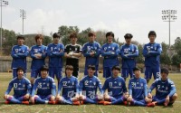 韓国人気男性グループ「JYJ」のキム・ジュンス、「BEAST」(ビースト)のユン・ドゥジュンなど、超豪華アイドルスターたちで構成されたサッカーチーム「FC MEN」が、チュソク(秋夕：陰暦の8月15日)を迎え、異色のサッカー対決を繰り広げる予定だ。