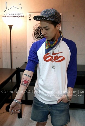 写真 Bigbangのg Dragon 新しいタトゥー公開 タトゥーマニア 韓流 芸能一般 エンタメ 財経新聞