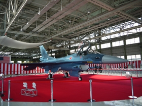 F-2最終号機引渡し式典の様子（写真提供：三菱重工業）