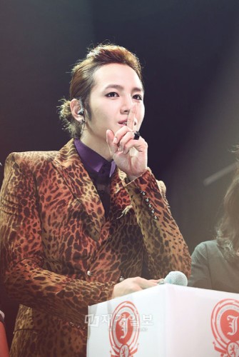 チャン・グンソクが10月に日本アリーナツアー「2011 JANG KEUN SUK in JAPAN ‘ALWAYS CLOSE TO YOU’」で、6万人のファンに会いにやって来る。