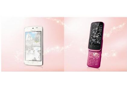 ディズニー、大人の女性向けスマートフォン「DM010SH」（左）と「DM011SH」（右）（画像提供：ウォルト・ディズニー・ジャパン）
