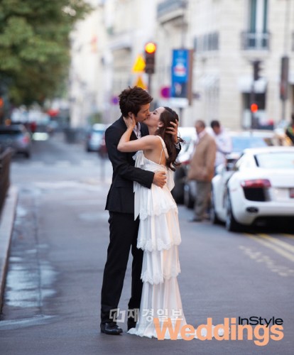 元「S.E.S」(2002年末に解散)のユジン＆俳優キ・テヨン夫婦の最後の新婚旅行地であるパリでのロマンチックなハネムーンをファッションマガジン「インスタイル・ウエディング」が撮影した。写真=インスタイル・ウエディング