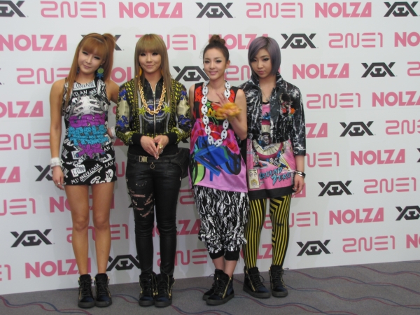 2NE1、日本初ツアー｢NOLZA in Japan｣：フォトセッション（31）