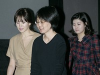 美貌のソン･ヘギョ、映画『今日』試写会に参加（3）