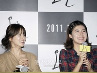 美貌のソン･ヘギョ、映画『今日』試写会に参加（5）