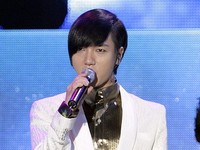 「2011Asia Song Festival」で華やかなステージ：SUPER JUNIORイェソン