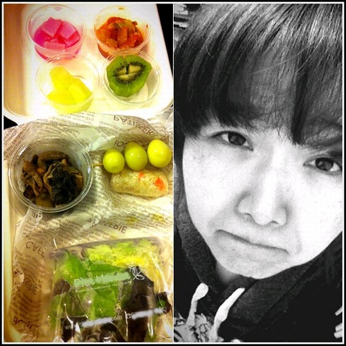 韓国女性歌手ソ･ヨンウンが、自身のツイッターに「さっき食べた夕食」というタイトルでコメントと共に、ひもじさで泣きそうな表情とダイエットメニューの写真を投稿した。