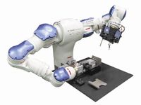 ティーチングレスシステムを搭載した組み立てロボット（画像提供：大日本スクリーン製造）