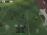 KONAMIはサッカーゲーム「ウイニングイレブン2012」のiOSアプリをリリースしました。