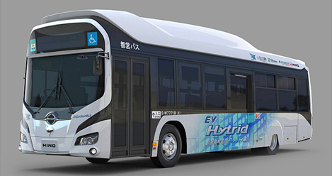 デザインを一新した非接触給電ハイブリッドバス（画像：日野自動車）