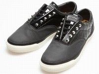 VANQUISHがCONVERSEの不朽の名作スニーカー「SKIDGRIP®」を大胆にアレンジ！ 