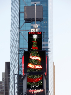 東芝・TDK　タイムズスクエア・クリスマスイルミネーション・コラボレーション（イメージ）（画像：東芝）