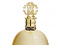 roberto cavalli(ロベルト カヴァリ)から官能的な香りの新フレグランスが2012年2月に発売