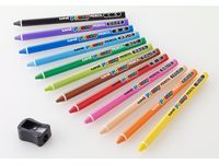 紙巻き色鉛筆「ポンキーペンシル」全12色と色鉛筆専用ポケットシャープナー（画像：三菱鉛筆）