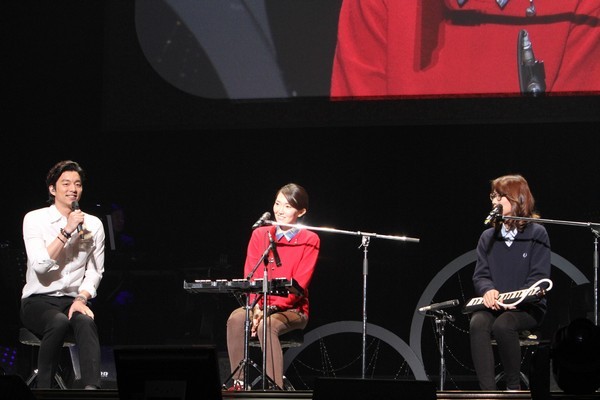 コン・ユ、日本武道館でデビュー10周年記念ファンミーティング（5）