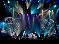 韓国の人気ロックバンドFTISLAND（FTアイランド）が、横浜アリーナで12月23、24日の2日間『FTISLAND　X'mas Live 2011 ～Winter's Night～』を行い、3万人の観客を動員した。