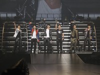 K-POP“野獣アイドル ”の2PM（ツーピーエム）が、12月14日に全国ツアー『2PM ARENA TOUR 2011“REPUBLIC OF 2PM”』のさいたまスーパーアリーナ公演を行った。撮影=チャニ・キム