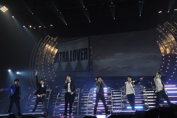 2PM『2PM ARENA TOUR 2011“REPUBLIC OF 2PM”』を開催―さいたまスーパーアリーナ（19）