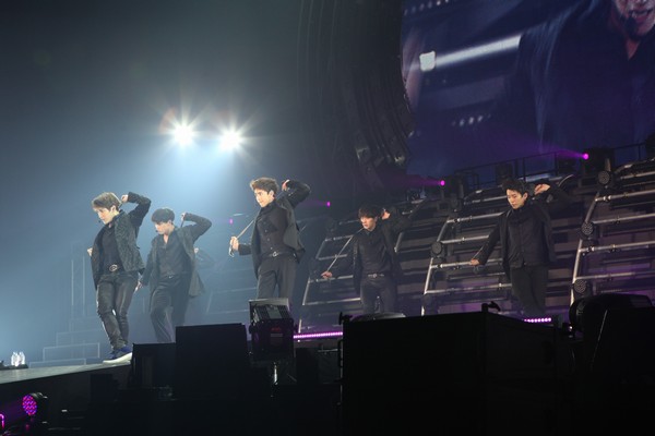 2PM『2PM ARENA TOUR 2011“REPUBLIC OF 2PM”』を開催―さいたまスーパーアリーナ（29）