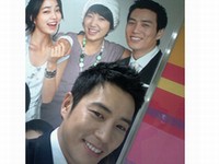 韓国MBC週末ドラマ『神々の晩餐』の主演俳優チュ・サンウクが、6年前と変わらない姿を披露した。