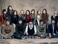 韓国JTBCの番組『少女時代と危険な少年たち』で、少女時代のメンバーたちは時には怖い先生として手厳しい忠告を行い、時には優しいお姉さんのように暖かくアドバイスするなど、5人の“危険な少年たち”と心を通わせている。