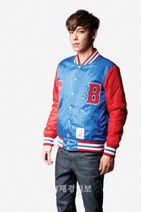 BIGBANG（ビッグバン）のT.O.P（トップ）がポストヒップホップカジュアルブランド“FUBU”のメインモデルになる。