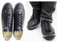 「スニーカー501」（画像：モンドデザイン）