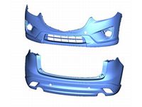 「マツダ CX-5」に採用するバンパー（上：フロントバンパー、下：リアバンパー）（画像：マツダ）