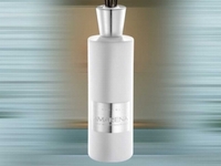 ドイツのルームフレグランスブランドLINARIから、桜の香りのルームディフューザーが発売