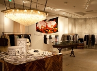 ミハラヤスヒロプロデュースのセレクトショップ、idea by SOSUがリニューアルオープン