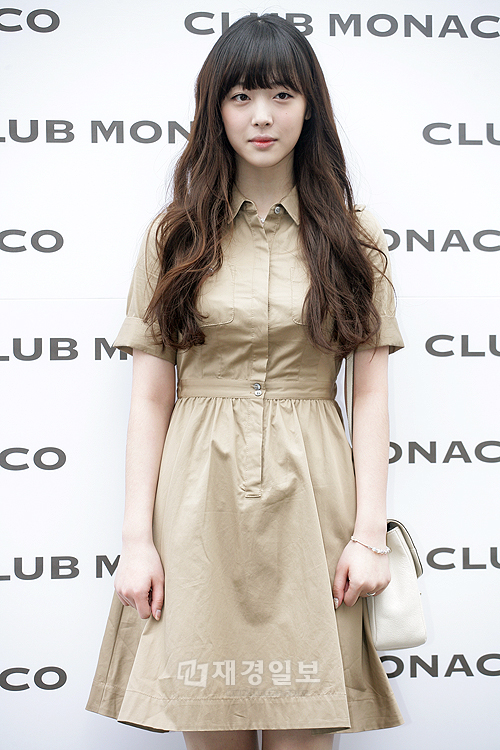 写真 F X クラブモナコ Club Monaco の12 S Sプレゼンテーションに出席 2 韓流stars