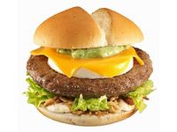 「ビバリーヒルズバーガー」（画像：日本マクドナルド）