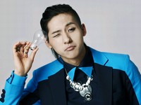 カムバックを間近に控えている韓国男性グループB1A4(ビーワンエイフォー)が、BARO(バロ)、ゴンチャン、ジニョンに続いてシヌのカムバックフォトを公開した。