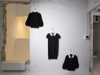 サカイ(sacai)のショップ イン ショップがドーバー ストリート マーケット ギンザ・コム デ ギャルソンにオープン