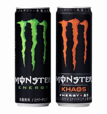『Monster Energy 缶355ml』（左）と『Monster KHAOS 缶355ml』（右）（画像：アサヒ飲料）
