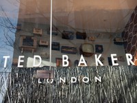 「デジタル時代のコミュニケーションのかたち」を表現したテッド・ベイカー日本第1号店オープン