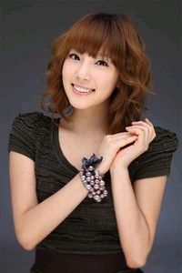 少女時代のテヨンが韓国MBC水木ドラマ『ザ・キング2Hearts』のOSTに参加し、歌声でドラマをバックアップする。
