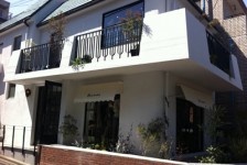 青山「BULSARA(バルサラ)」がオープン1周年 - ソロイストやHOWLとのコラボアイテム発売